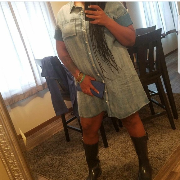 COPY - ❤ DENIM PLUS SIZE SHORT SLEEVE BUTTON UP DRESS - Picture 2 of 3